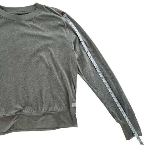 Vuori Daydream Long Sleeve Pullover Crewneck Sweater in Gray SZ S - Picture 9 of 9